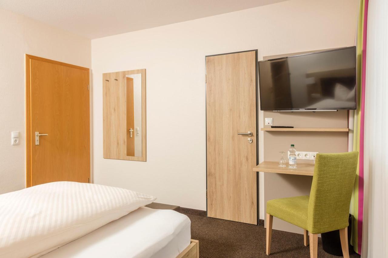 Landhotel Wolf-Mertes Sessenbach Exterior photo