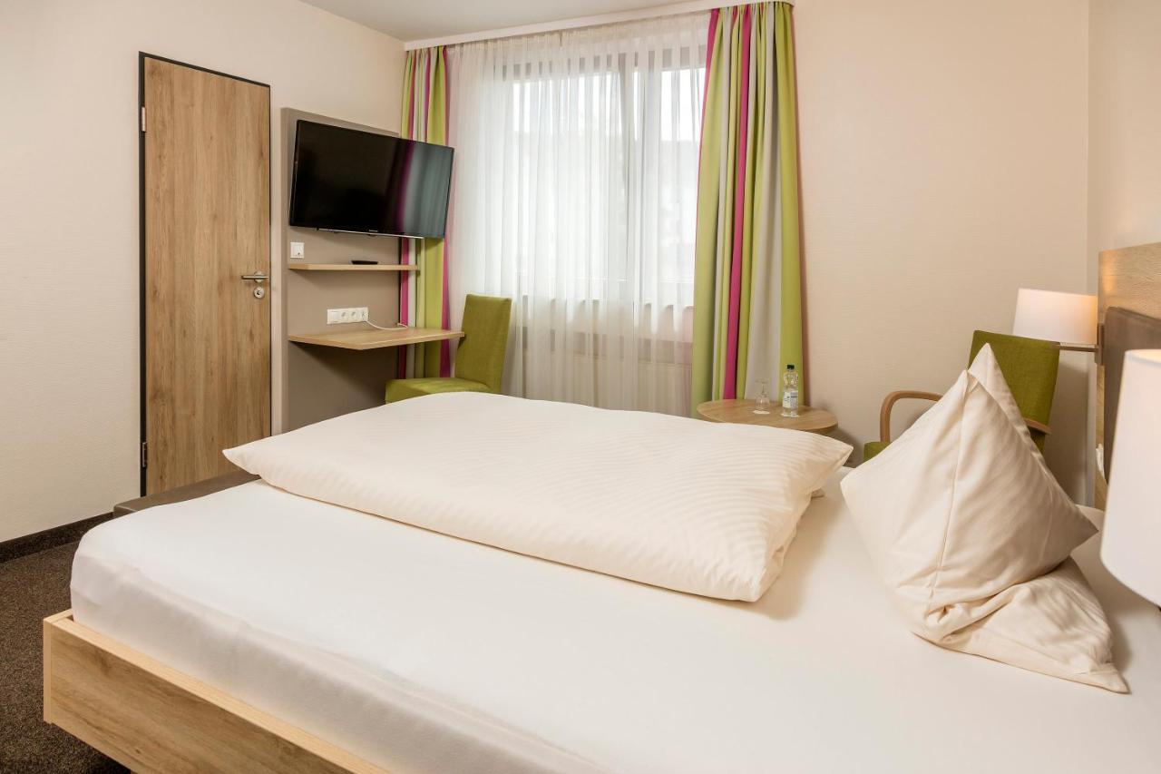 Landhotel Wolf-Mertes Sessenbach Exterior photo