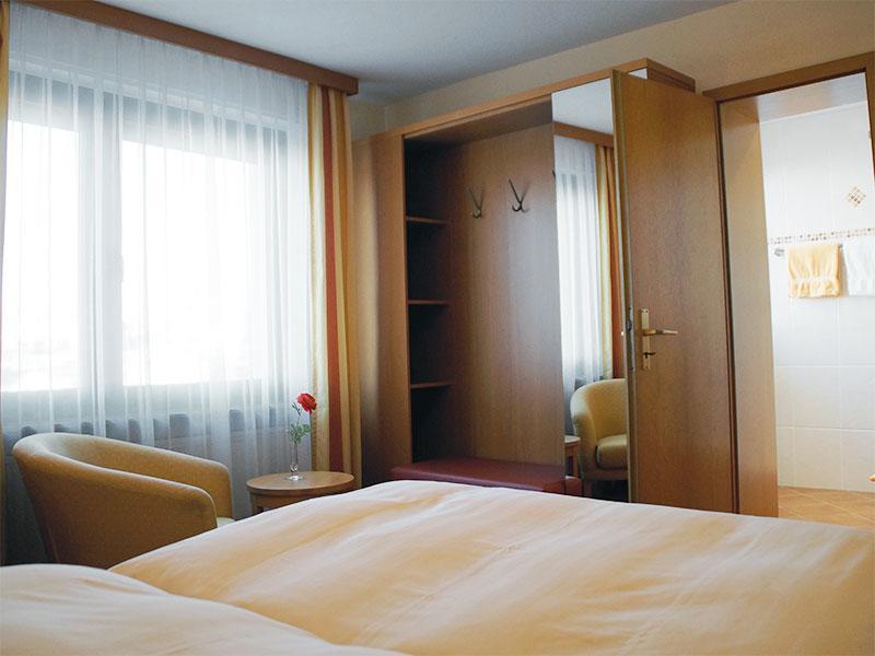 Landhotel Wolf-Mertes Sessenbach Exterior photo